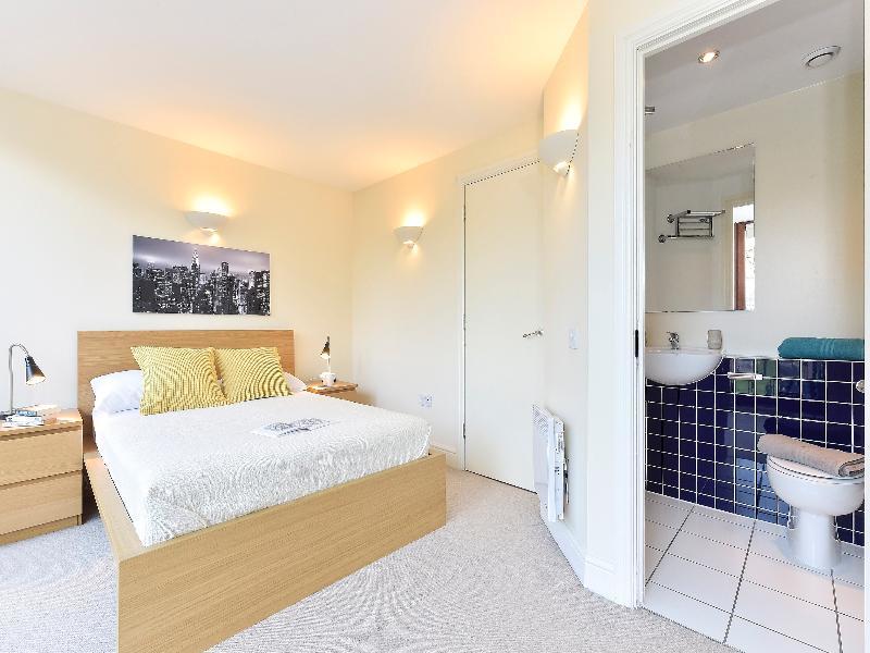 Amber Nike Apartments Лондон Экстерьер фото