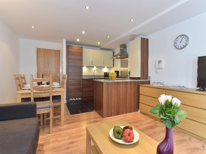 Amber Nike Apartments Лондон Экстерьер фото